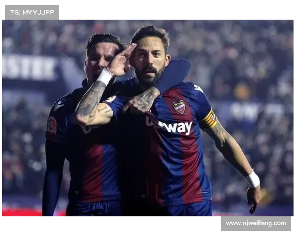 莱万特前锋莫拉雷斯五次对阵巴萨攻入四球继续展现克星本色